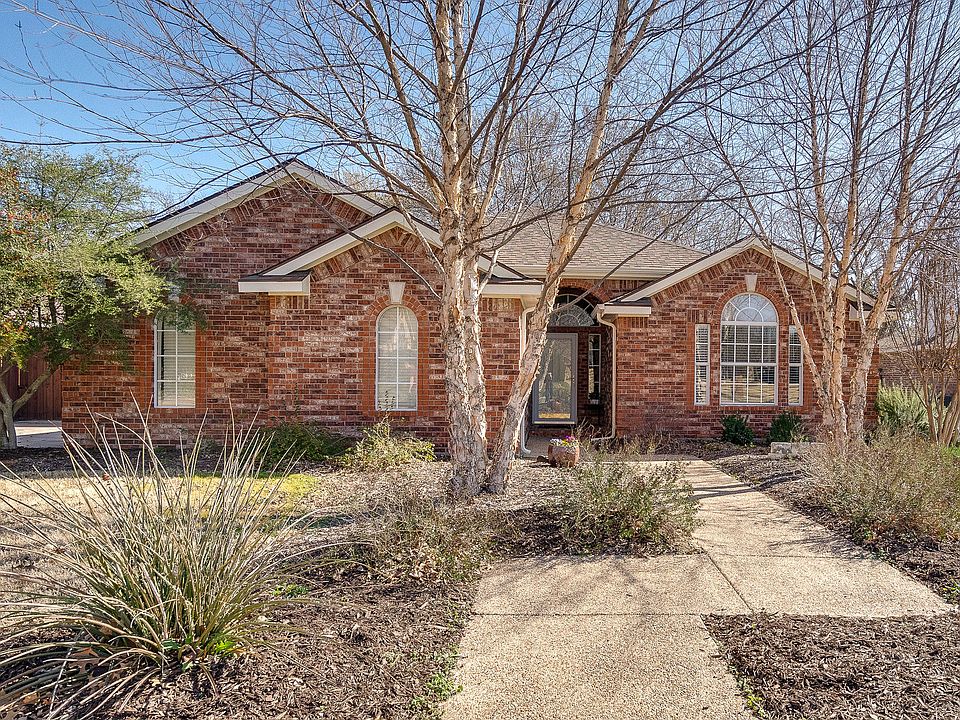 1st image of 3811 Monte Carlo Ln