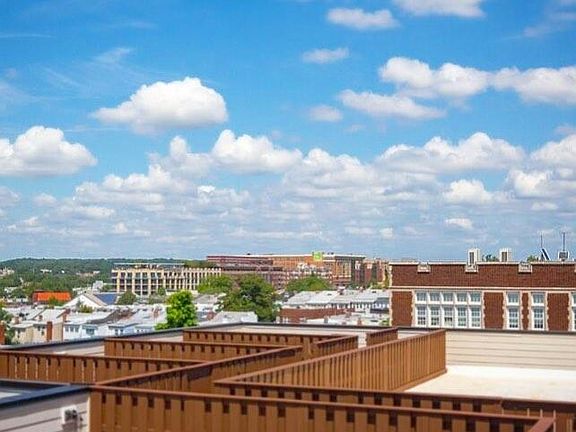 Private Roof Deck