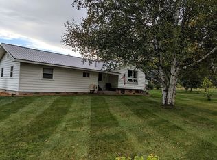 212 Water St, Paris, MI 49338