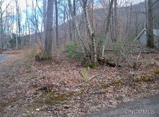 8 Blue Smoke Trl, Swannanoa, NC 28778