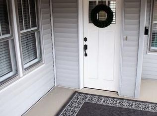 430 N Broad St, Grove City, PA 16127