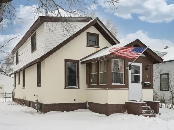 248 Douglas St E, South Saint Paul, MN 55075