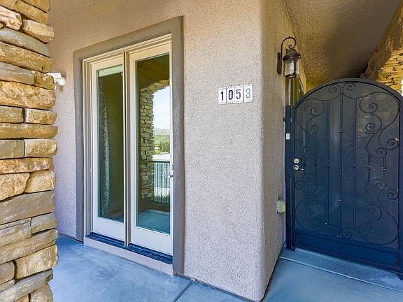 5th image of 1053 Oak Fair St