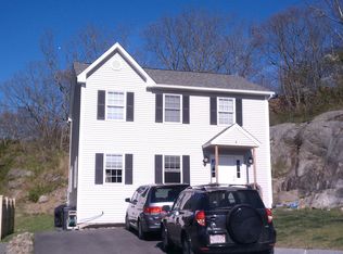 4 Fleming Dr, Gloucester, MA 01930