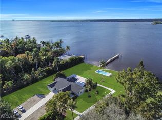 4369 Cypress Ln, Fort Myers, FL 33905
