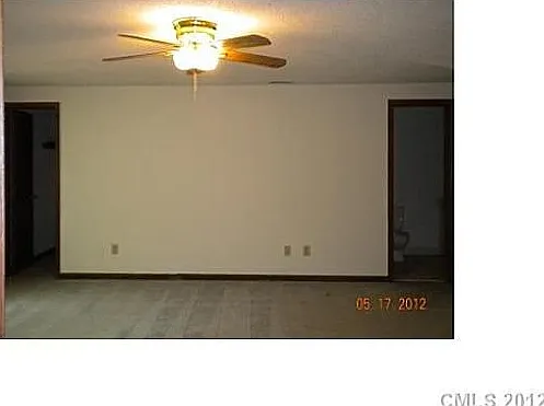 4622 Cricklewood Ln — Photo 7