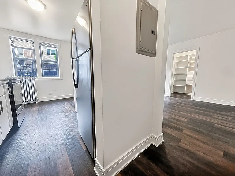 4325 N. Dayton St — Photo 22