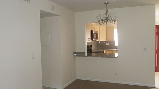 5th image of 2206 Laurel Way APT 8