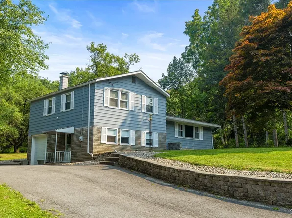 37 Cascade Dr, New Hartford, NY 13413