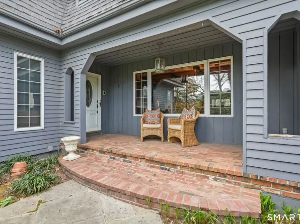 250 Tanglewood Road, Stratford, CT 06614