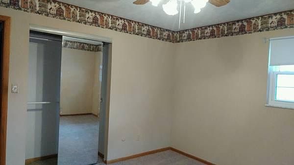 2nd image of 274 Gladys Rd