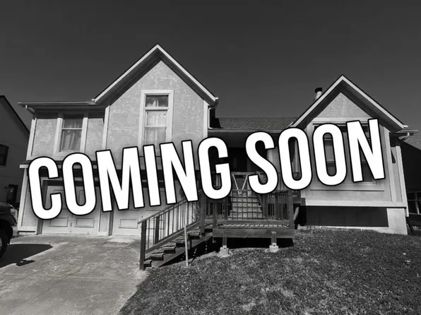 146 W Colleen Dr, Gardner, KS 66030