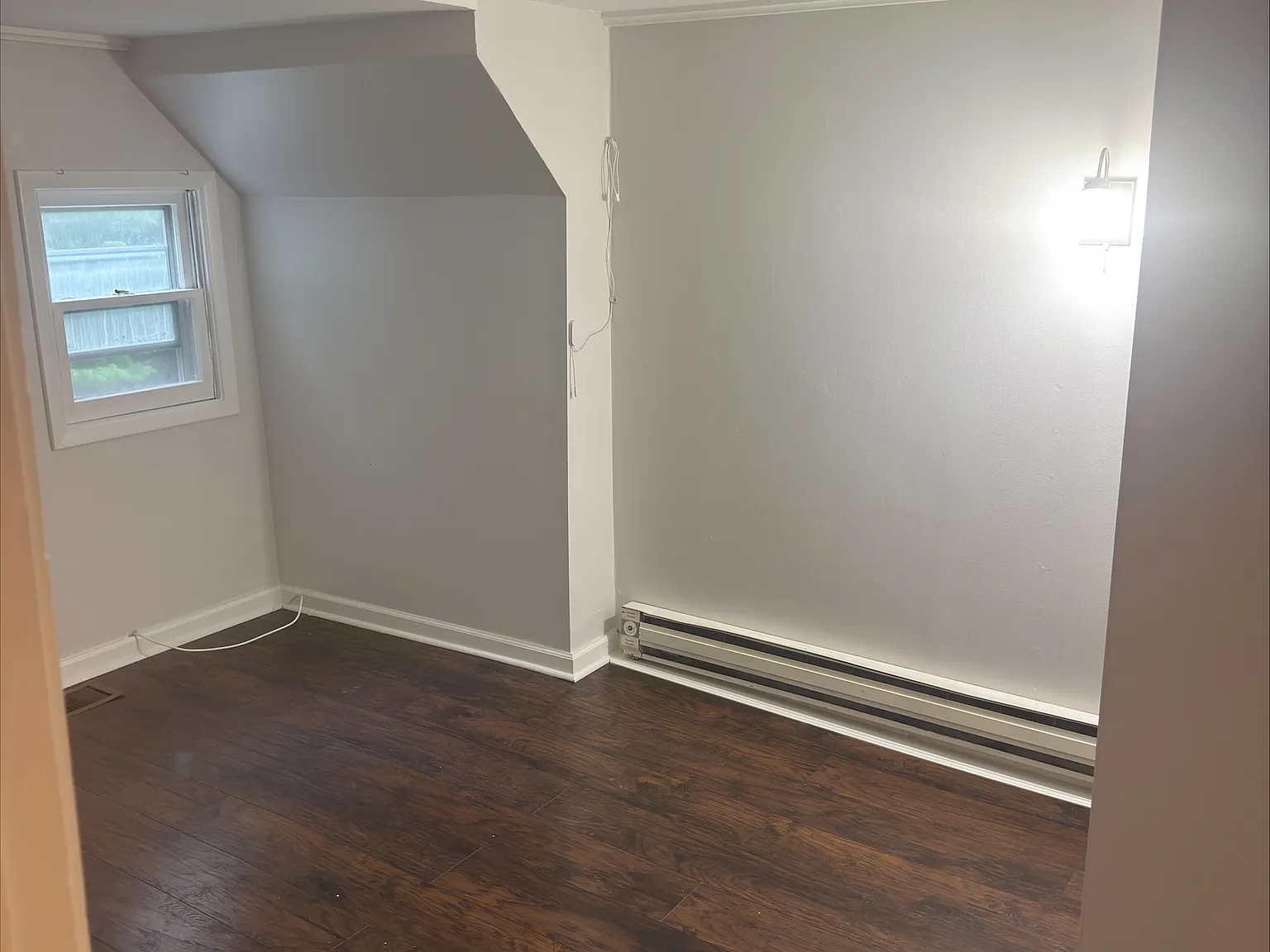 2 bed, 700 sqft, $1,550 — Photo 3