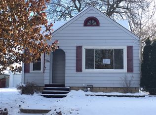 1504 Waverly Pl, Joliet, IL 60435