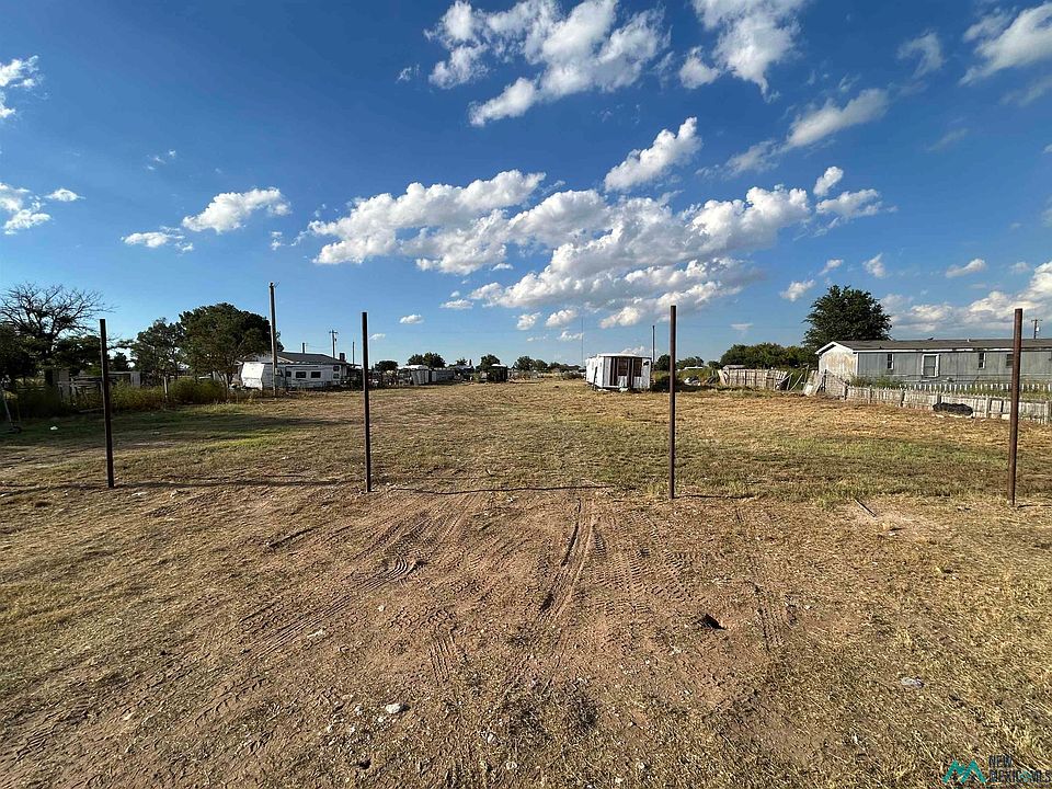 1st image of 1416 E Linda Ln