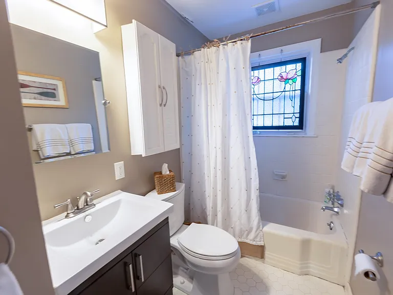 806 Mills St — Photo 14