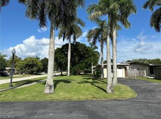 1306 Burtwood Dr, Fort Myers, FL 33901