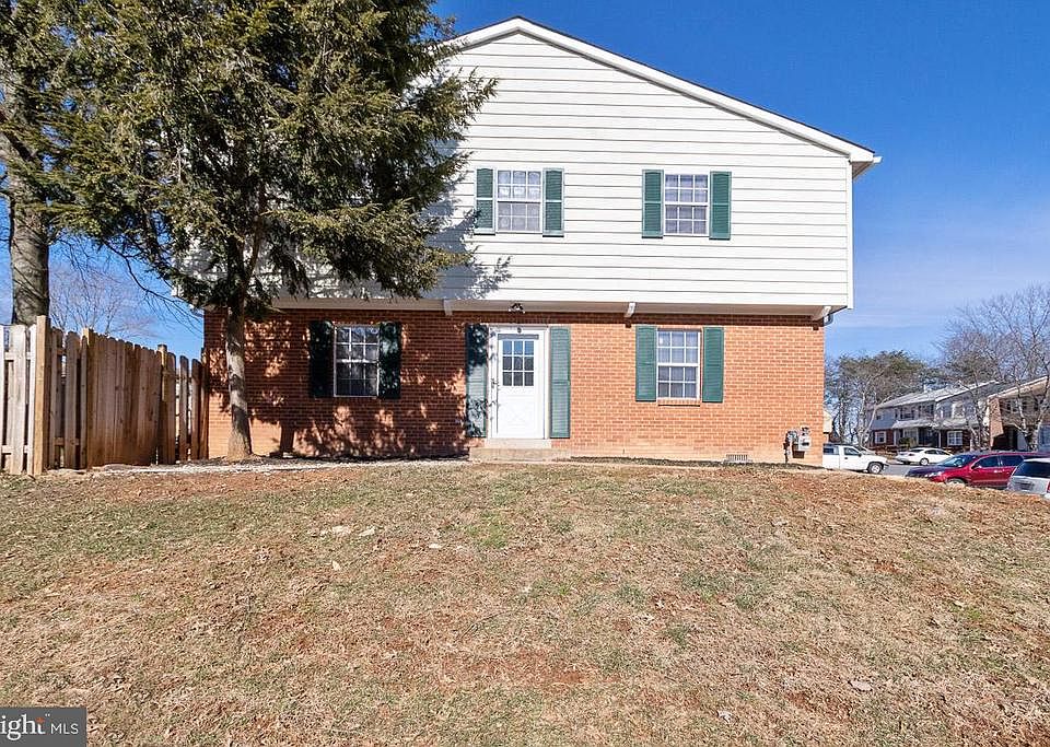 1st image of 14882 Emberdale Dr