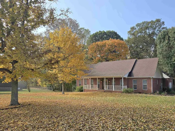 24127 W Clearmont Dr, Elkmont, AL 35620