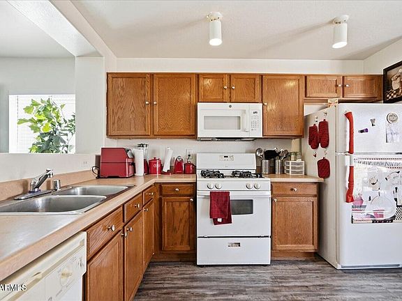 2nd image of 6042 W ENCINAS Lane