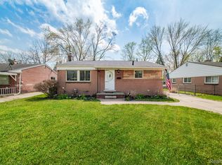 30537 Steinhauer St, Westland, MI 48186