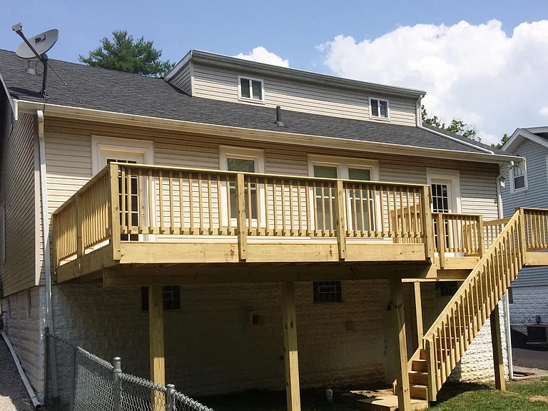 735 S Grand Ave — Photo 17