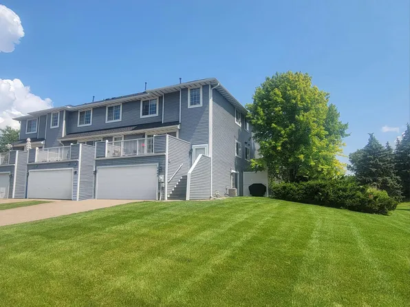 2465 E 117th St #20, Burnsville, MN 55337