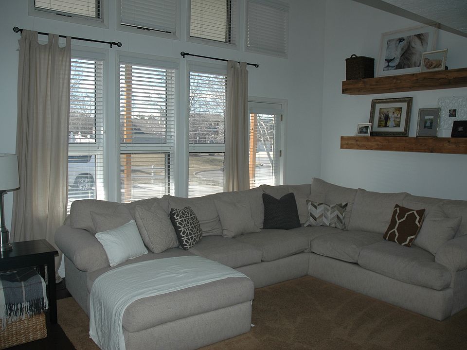 2nd image of 602 Patty Cir