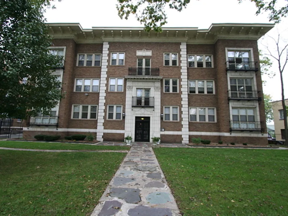 Biltmore Apartments
