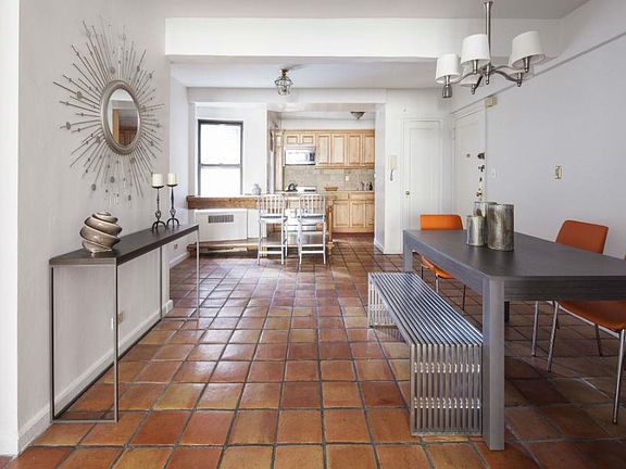 3rd image of 330 E 79th St APT 8E