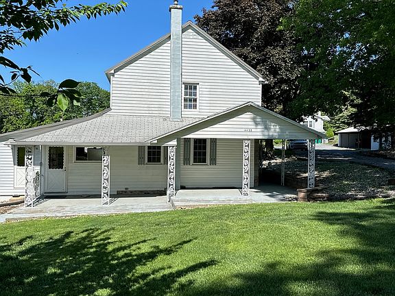 Stunning Wrap Around Porch