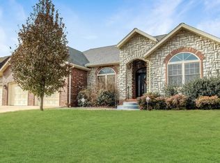 318 Foxfire Ct #318, Joplin, MO 64801