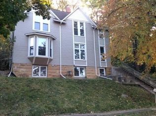 119 S 6th St APT 2, Mankato, MN 56001