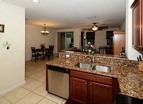 2nd image of 265 Las Brisas Cir