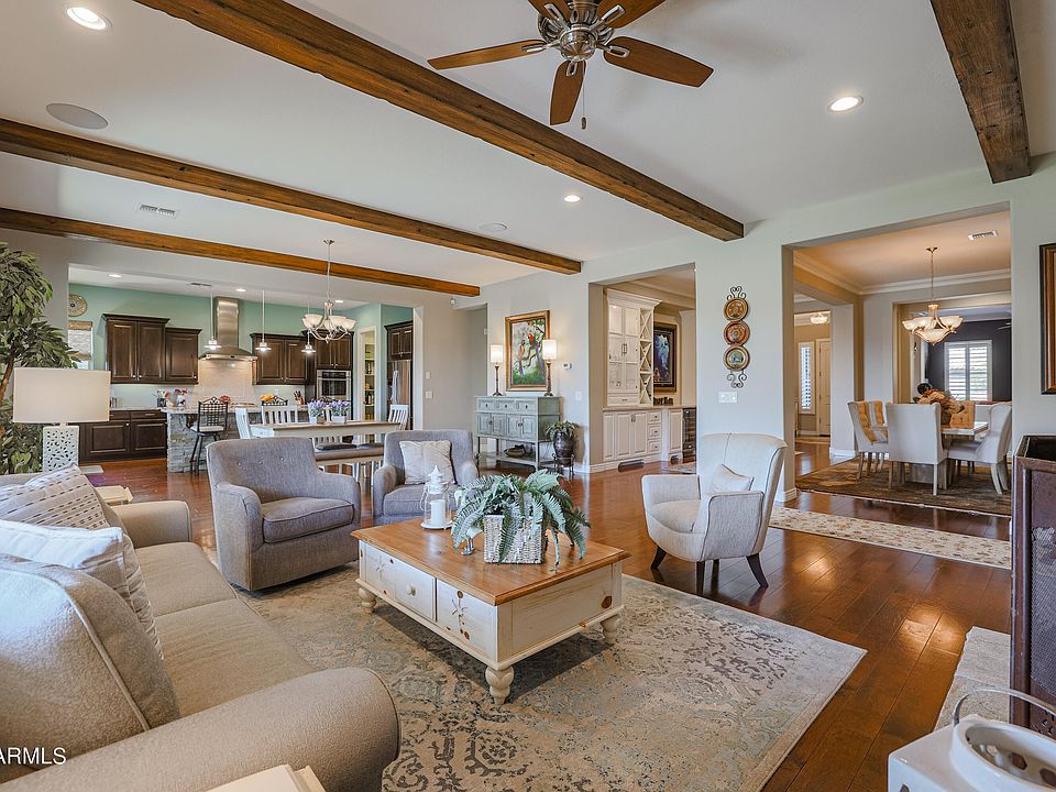 1st image of 5711 E CALLE DE LAS ESTRELLAS --