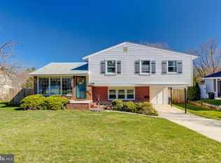 910 Cromwell Bridge Rd, Towson, MD 21286