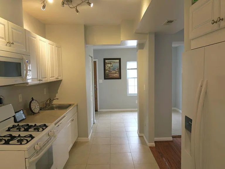 3631 Warder St NW — Photo 14