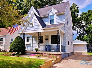 2114 Mansfield Rd, Toledo, OH 43613