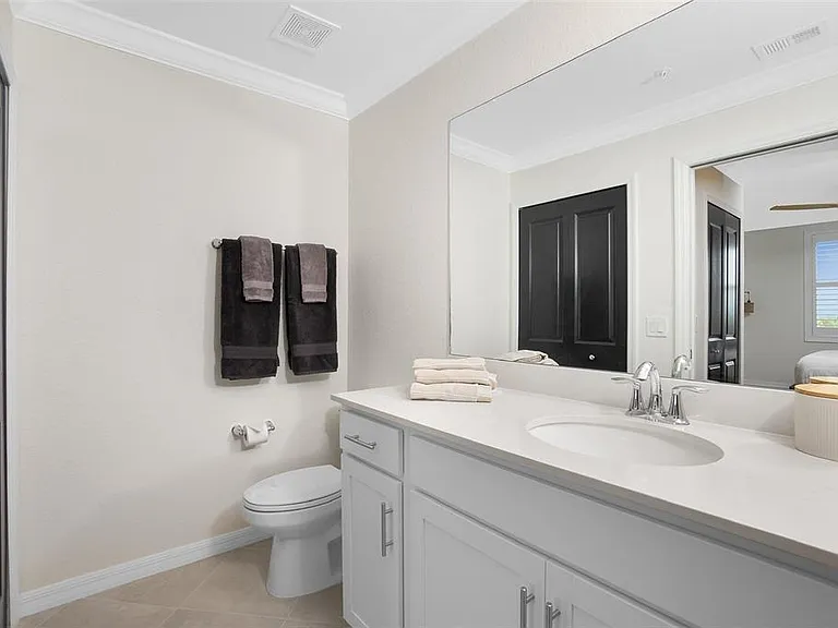 14141 Heritage Landing Blvd #935 — Photo 22