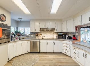 1034 Johnson Ave, Emmett, ID 83617