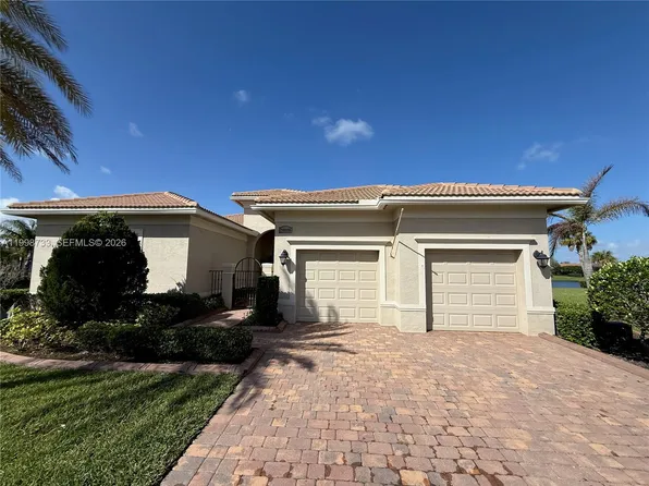 20000 SW Morolo Way, Port Saint Lucie, FL 34986