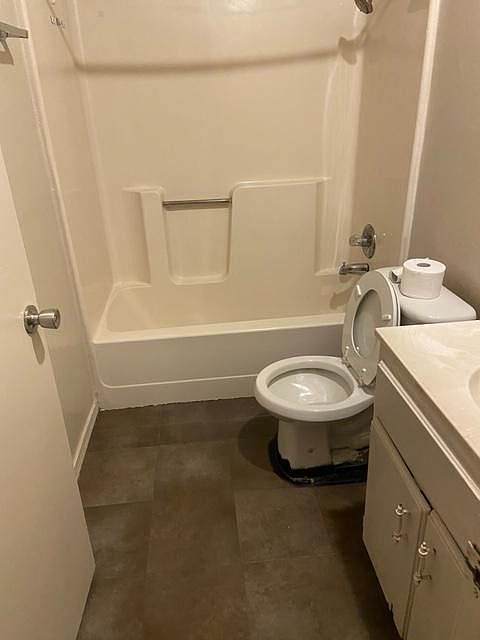 1st image of 731 N Broadway Ave #1/2