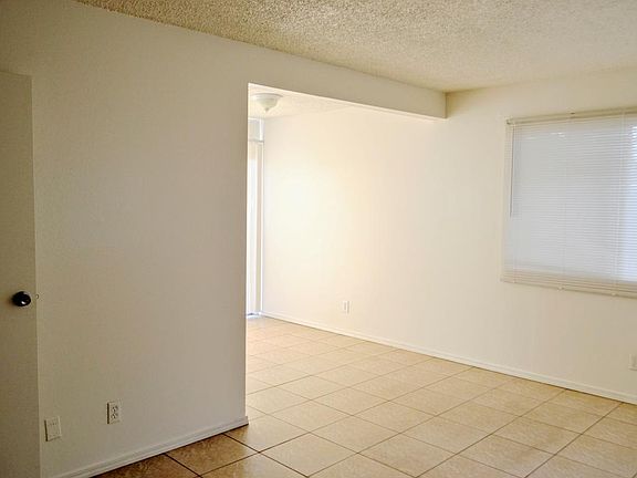 Living room (entryway view)