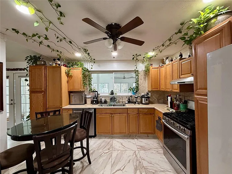 1795 San Andra Dr — Photo 11