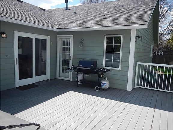 3rd image of 361 Tabriz Dr