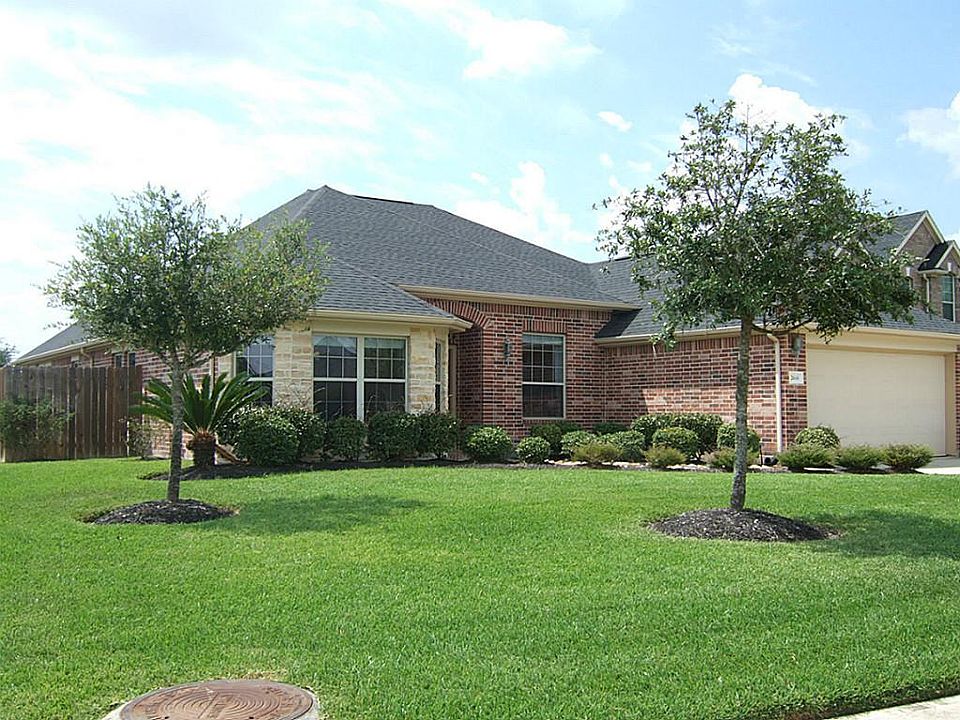 1st image of 2614 Firecrest Dr