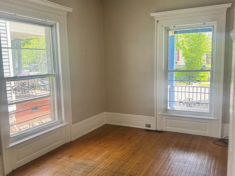 215 Highland Ave #1 — Photo 9