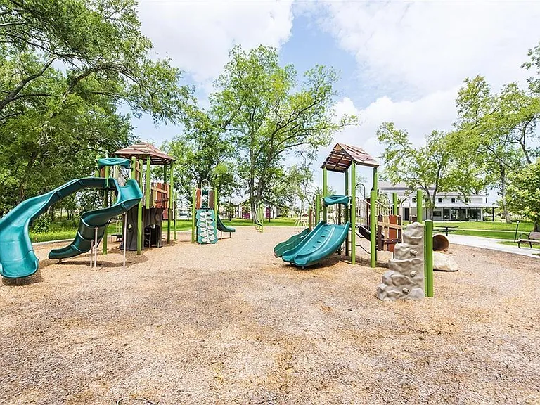 23723 Pullin Market Dr — Photo 32