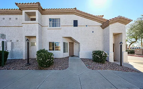 3236 E Chandler Blvd Photo 1