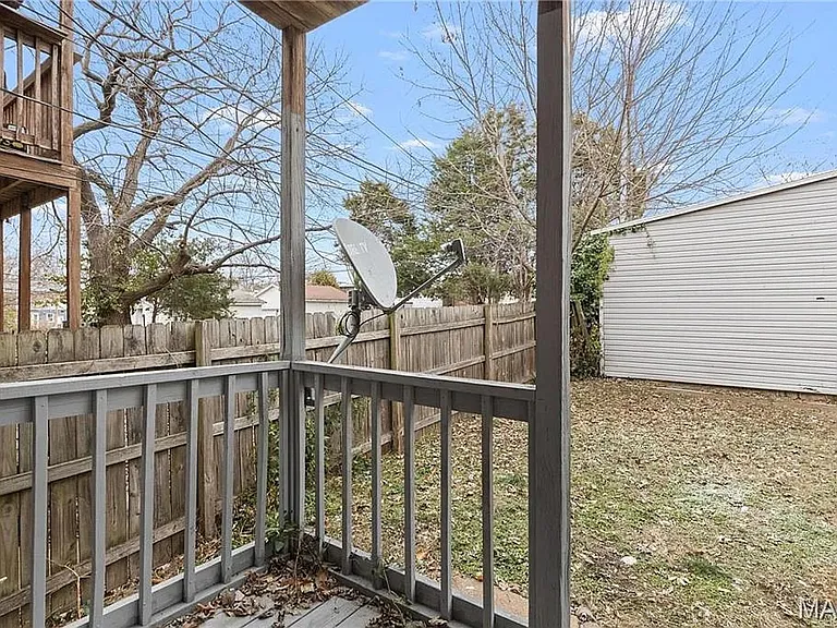 4234 Dewey Ave — Photo 16